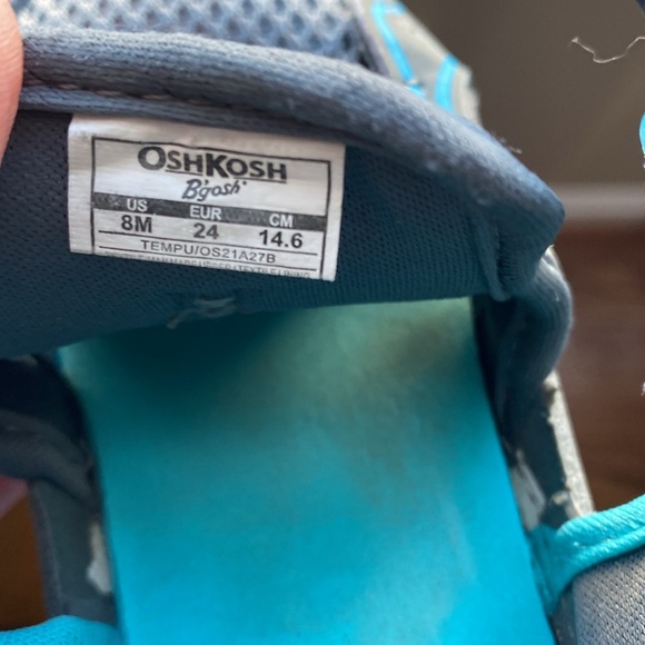 2 pair little boys shoes. Size 8 M. Carters & OshKosh. - Picture 10 of 12